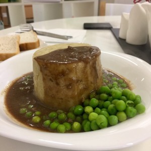 Pack of 4 Suet Steak & Guiness Puddings